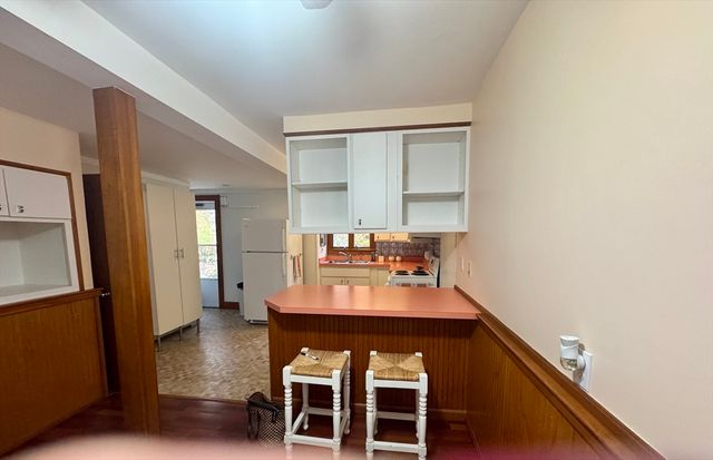 16 Winona Ave, Fairhaven, MA 02719