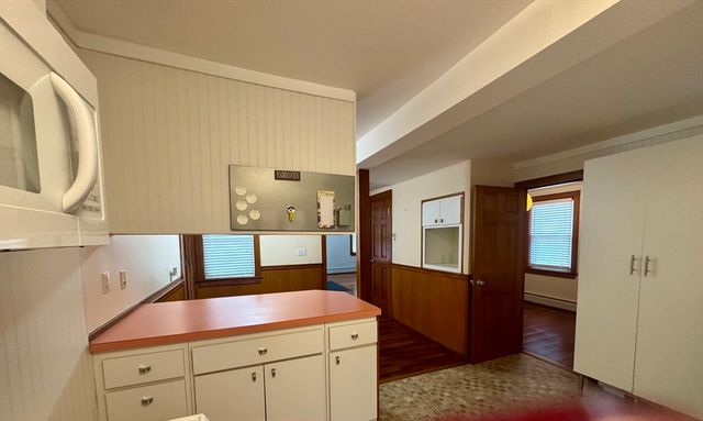 16 Winona Ave, Fairhaven, MA 02719