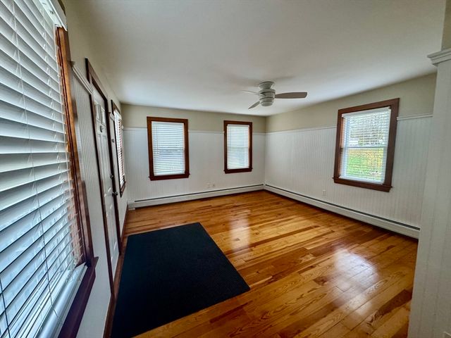 16 Winona Ave, Fairhaven, MA 02719