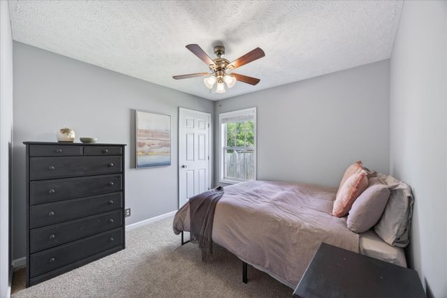 1481 Mutual Dr, Clarksville, TN 37042