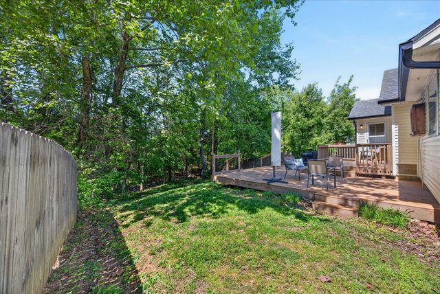 1481 Mutual Dr, Clarksville, TN 37042