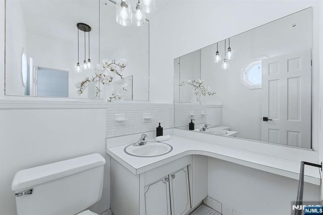 55 Somerset Drive, Woodcliff Lake, NJ 07677