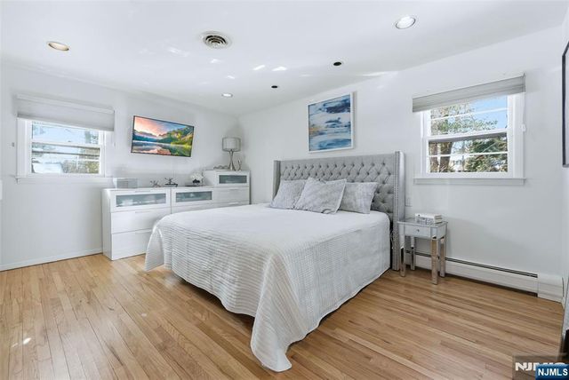 55 Somerset Drive, Woodcliff Lake, NJ 07677