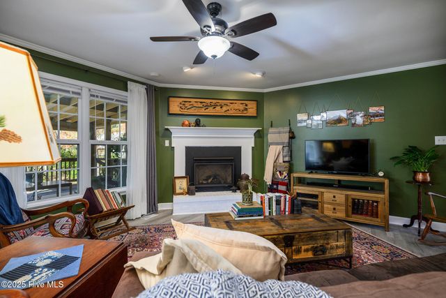 318 Magellan Drive, New Bern, NC 28560