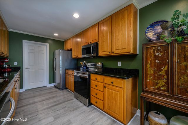 318 Magellan Drive, New Bern, NC 28560