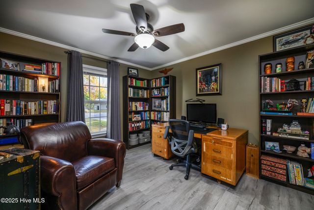 318 Magellan Drive, New Bern, NC 28560