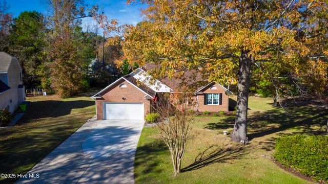 318 Magellan Drive, New Bern, NC 28560