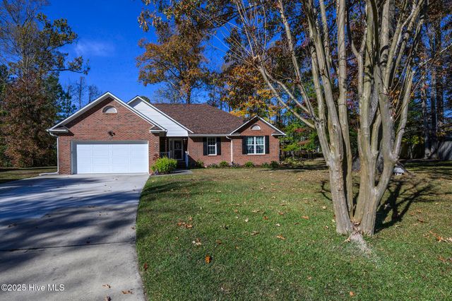 318 Magellan Drive, New Bern, NC 28560