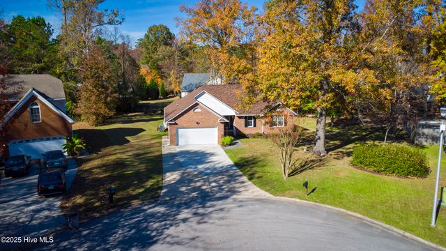 318 Magellan Drive, New Bern, NC 28560