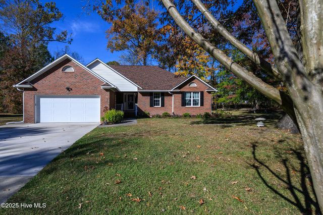 318 Magellan Drive, New Bern, NC 28560