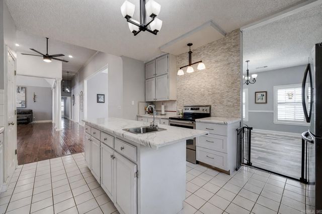 17 Ozark Drive, Greenbrier, AR 72039