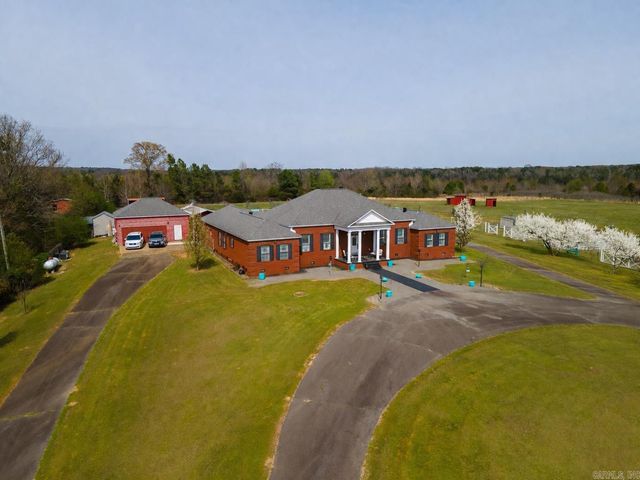 17 Ozark Drive, Greenbrier, AR 72039