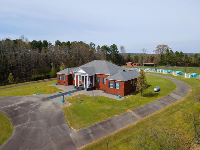 17 Ozark Drive, Greenbrier, AR 72039