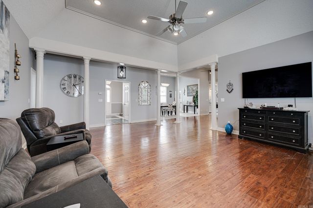 17 Ozark Drive, Greenbrier, AR 72039