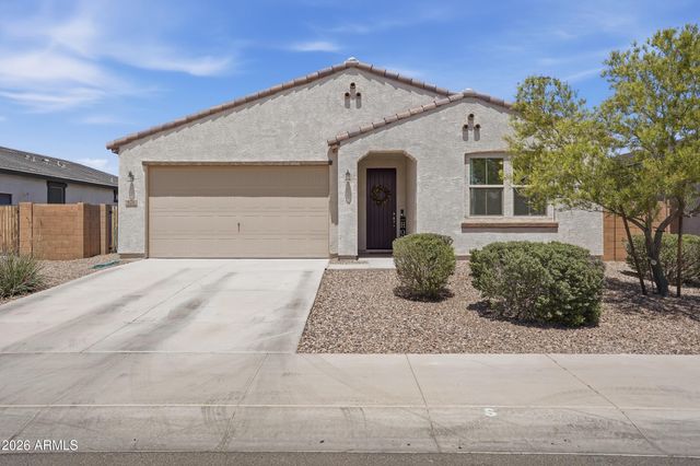 628 W WHITE SANDS Drive, San Tan Valley, AZ 85140