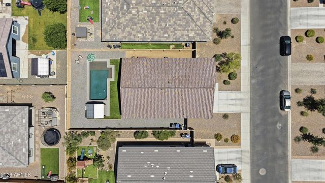 628 W WHITE SANDS Drive, San Tan Valley, AZ 85140