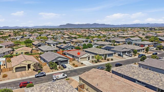 628 W WHITE SANDS Drive, San Tan Valley, AZ 85140