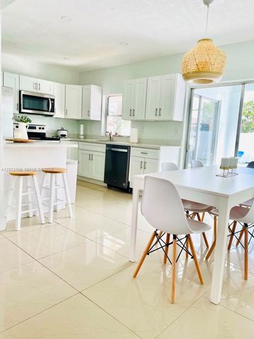 7904 Miramar Parkway, Miramar, FL 33023