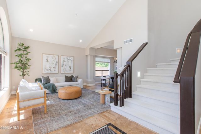 9048 E BLANCHE Drive, Scottsdale, AZ 85260