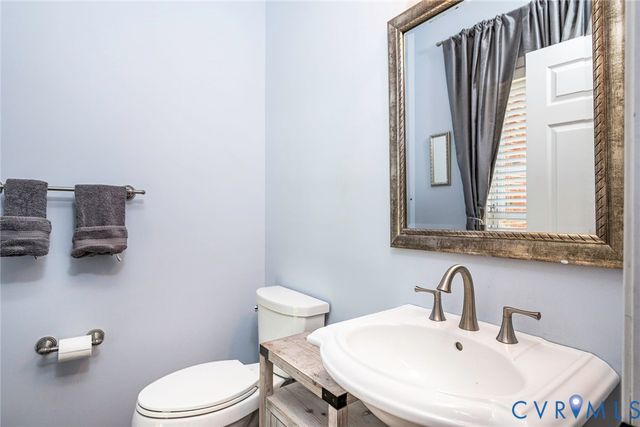 5500 Bosworth Pl, Glen Allen, VA 23059