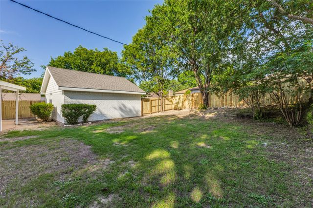 4721 Fallon Place, Dallas, TX 75227