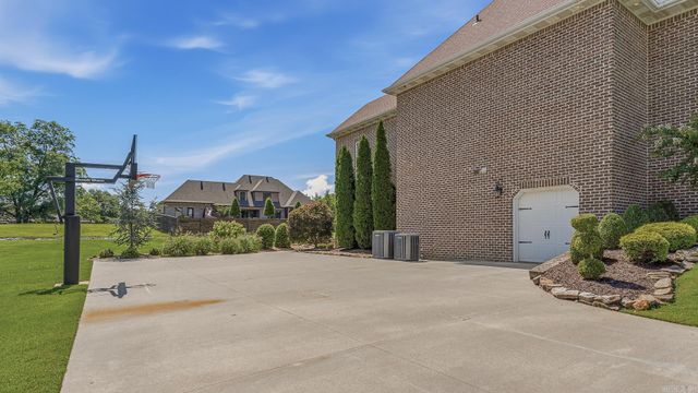 1803 Rogers Drive, Paragould, AR 72450