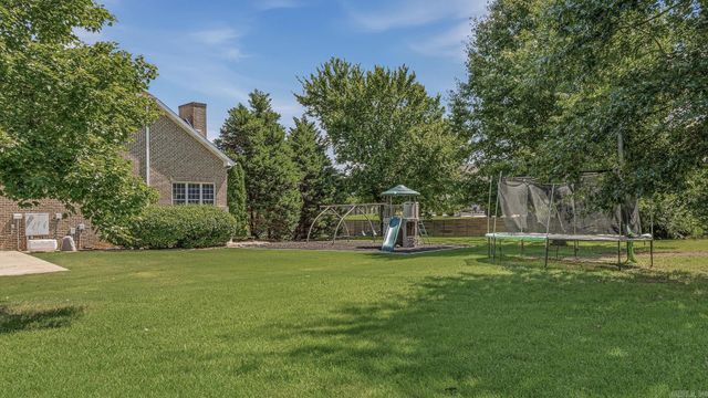 1803 Rogers Drive, Paragould, AR 72450
