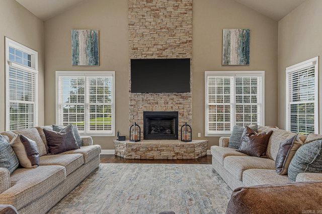 1803 Rogers Drive, Paragould, AR 72450