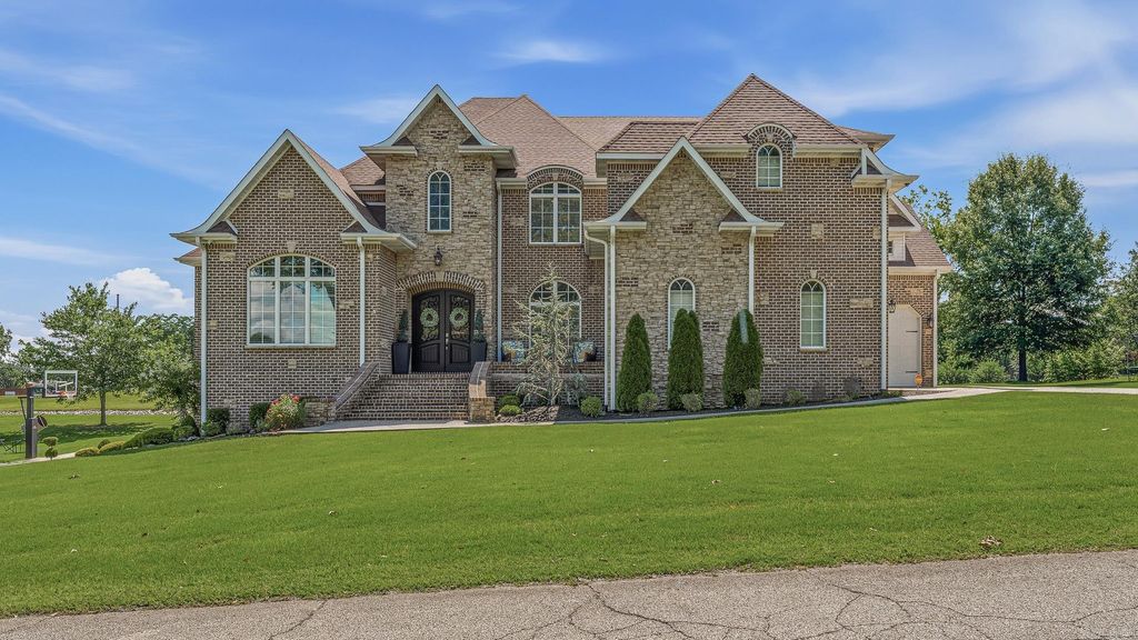 1803 Rogers Drive, Paragould, AR 72450