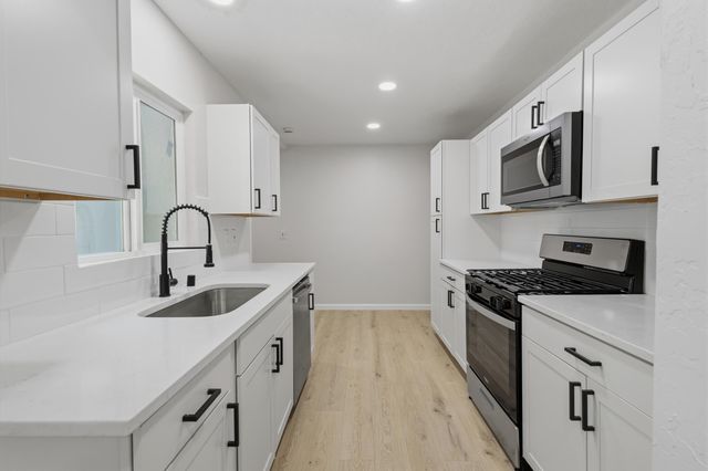 6026 Aspen Avenue NE, Albuquerque, NM 87110