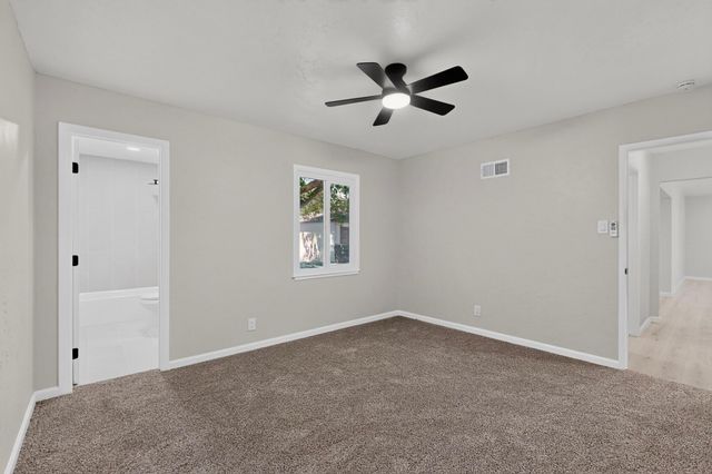 6026 Aspen Avenue NE, Albuquerque, NM 87110