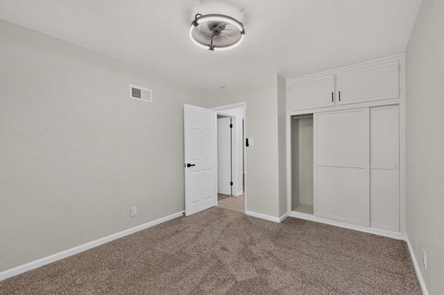 6026 Aspen Avenue NE, Albuquerque, NM 87110