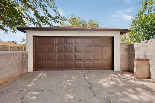 6026 Aspen Avenue NE, Albuquerque, NM 87110