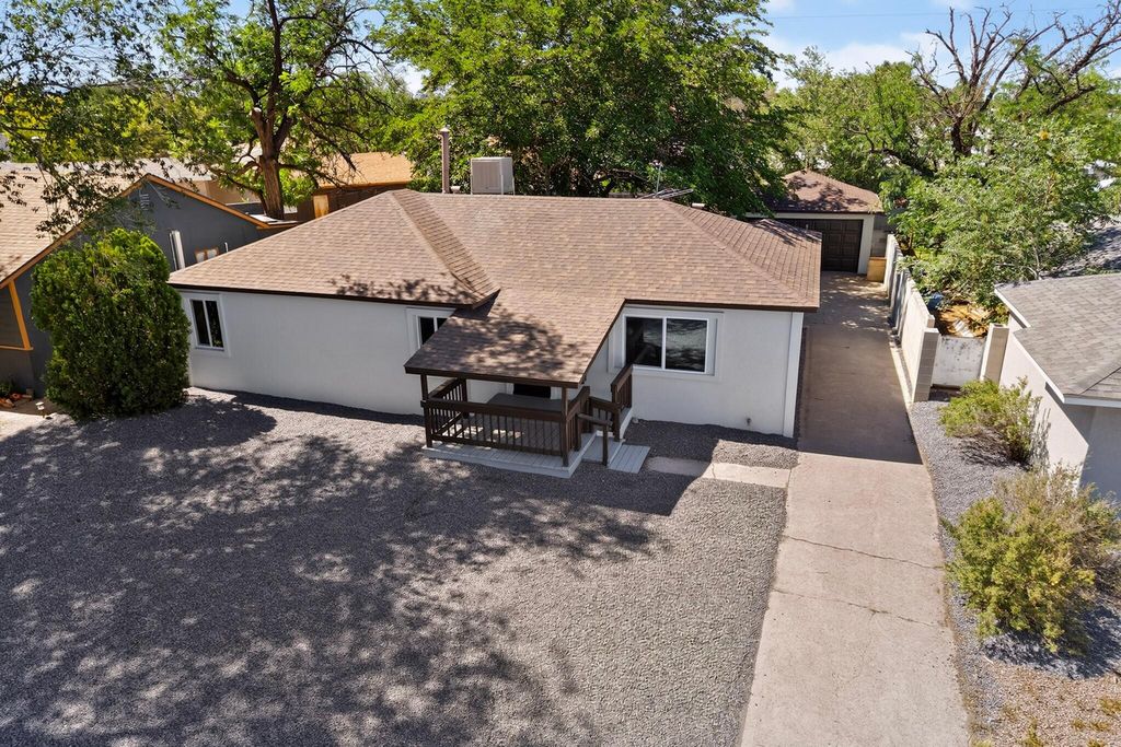 6026 Aspen Avenue NE, Albuquerque, NM 87110