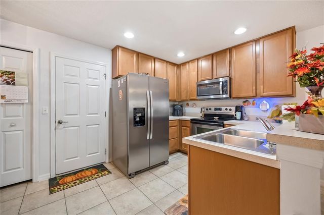 13436 STARRY NIGHT COURT 4, Orlando, FL 32824