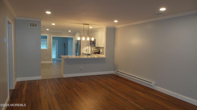 138 Wein Market C, Freehold, NJ 07728