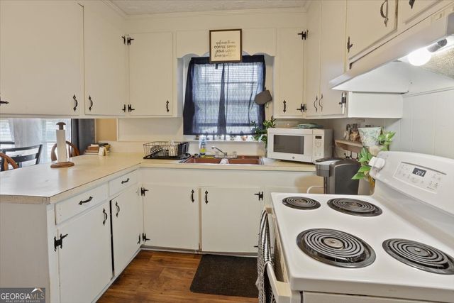 2523 Maple Road SE, Rome, GA 30161
