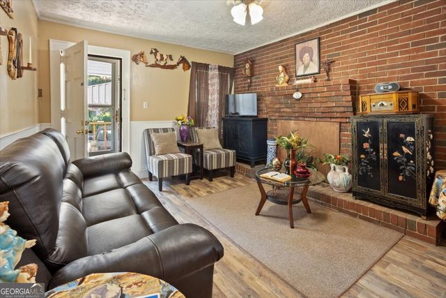 2523 Maple Road SE, Rome, GA 30161