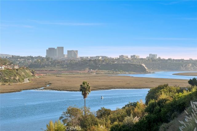 1958 Galaxy, Newport Beach, CA 92660