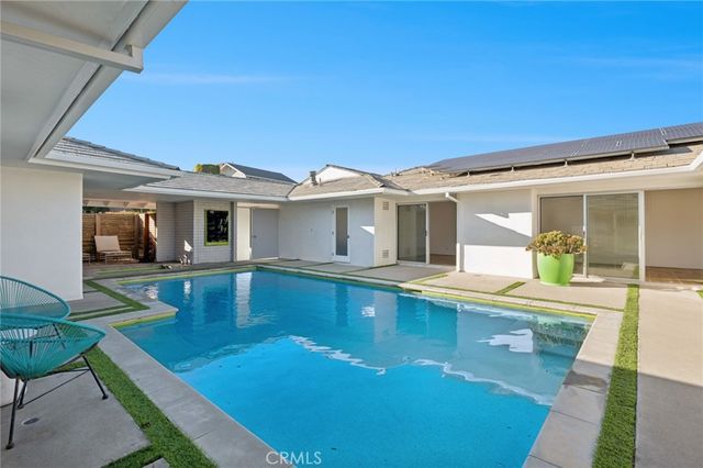 1958 Galaxy, Newport Beach, CA 92660