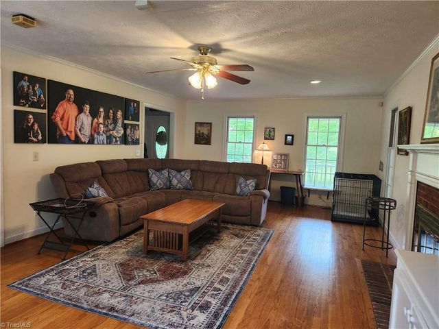 5760 Hester Store Road, Hurdle Mills, NC 27541