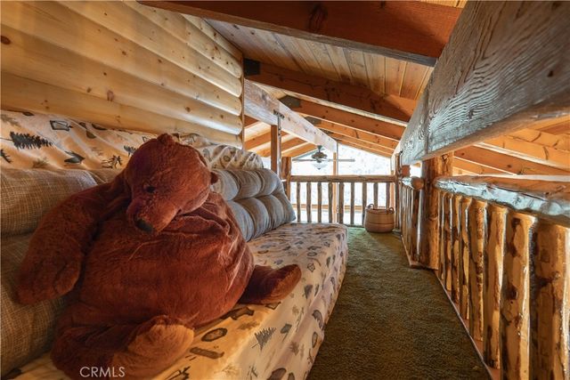 752 Cove Drive, Big Bear Lake, CA 92315
