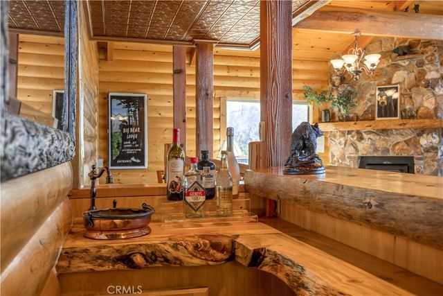 752 Cove Drive, Big Bear Lake, CA 92315