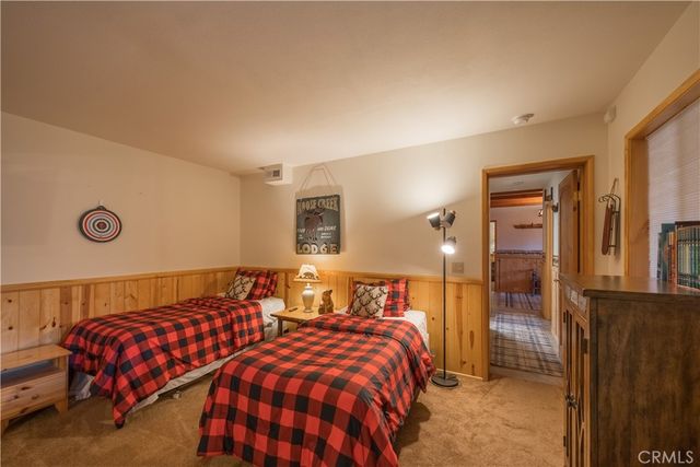752 Cove Drive, Big Bear Lake, CA 92315