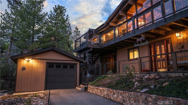 752 Cove Drive, Big Bear Lake, CA 92315