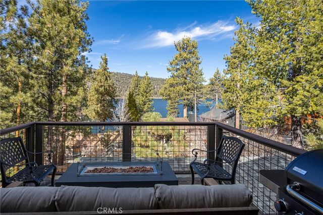 752 Cove Drive, Big Bear Lake, CA 92315