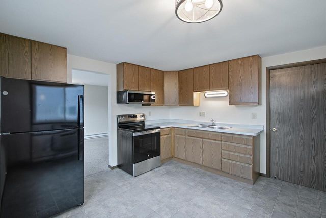 625 Cross Street, Poynette, WI 53955