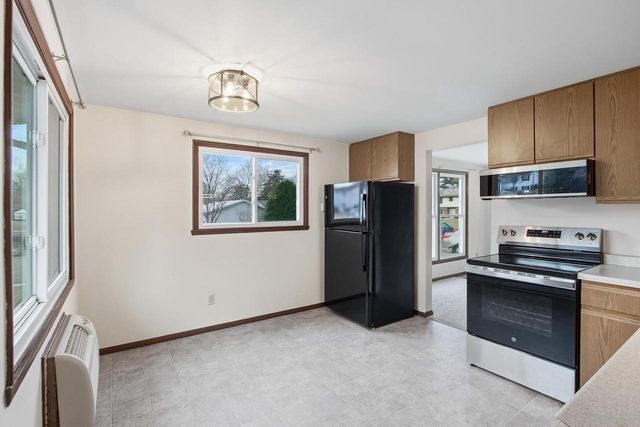 625 Cross Street, Poynette, WI 53955