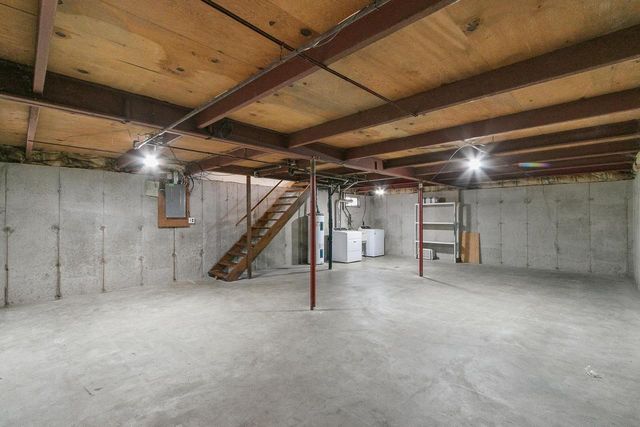 625 Cross Street, Poynette, WI 53955