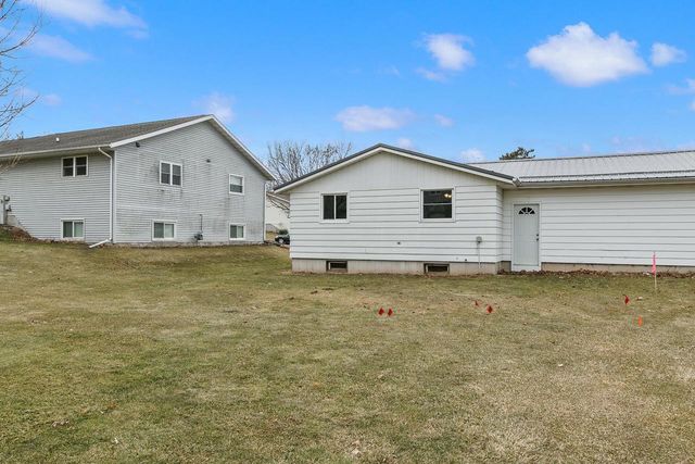 625 Cross Street, Poynette, WI 53955